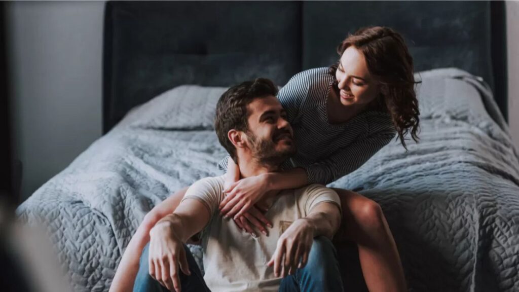How to Have Friends With Benefits: Top FWB Tips