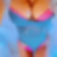 Evelyn, 32