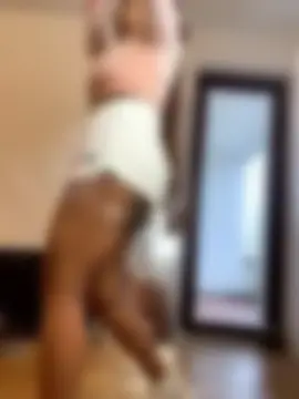 Amaya, 28