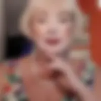Josephine, 53