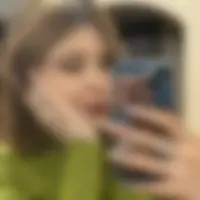 Evita, 24