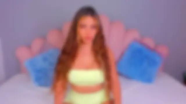 Isla, 28