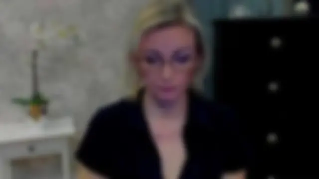 Vivian, 43
