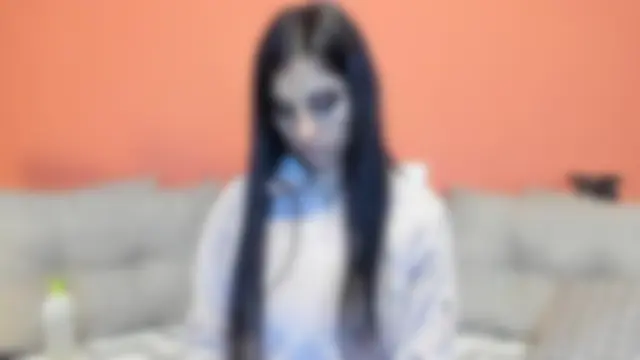 Briella, 30