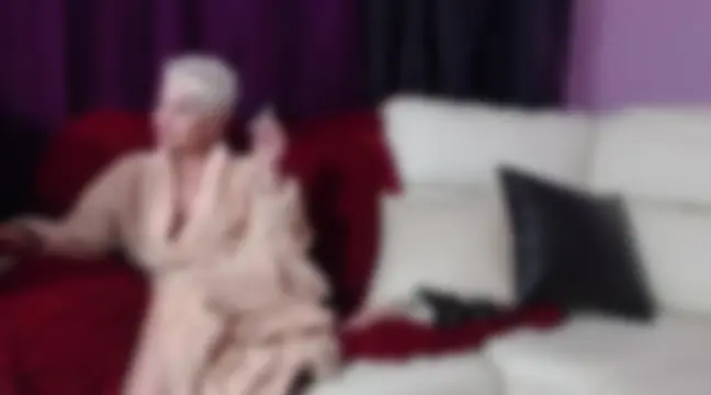 Jada, 39
