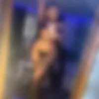 Violet, 33